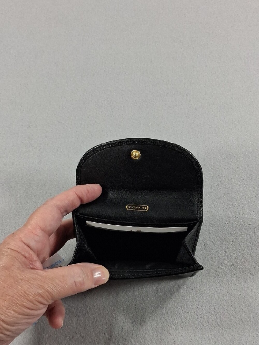 Coach Black Leather Trifold Card Holder with Gold Logo - Picture 3 of 5